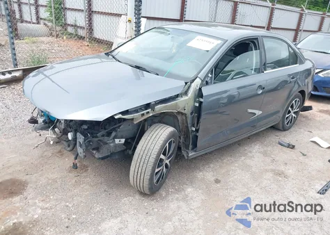 2017 Volkswagen Jetta 1.4T Se z USA, uszkodzony, nr VIN 3VWDB7AJ6HM238694